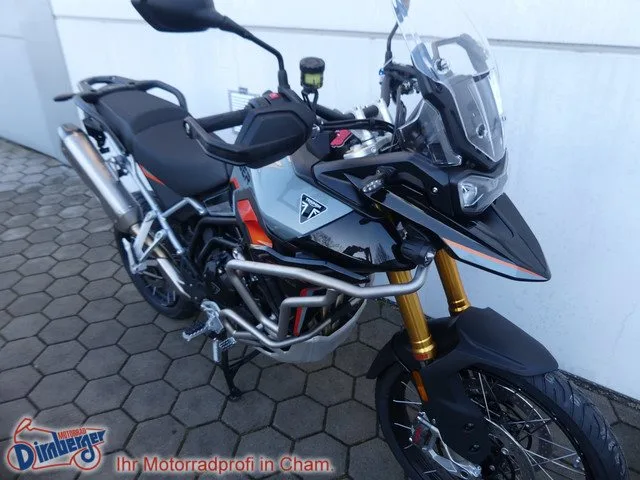 Triumph Tiger 900 Desert Edition