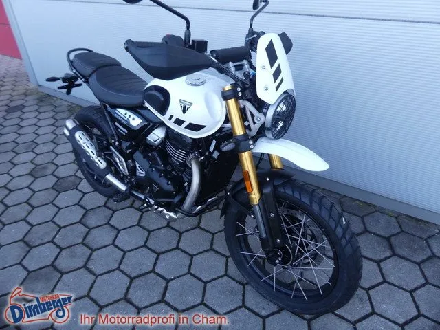 Triumph Scrambler 400 XC