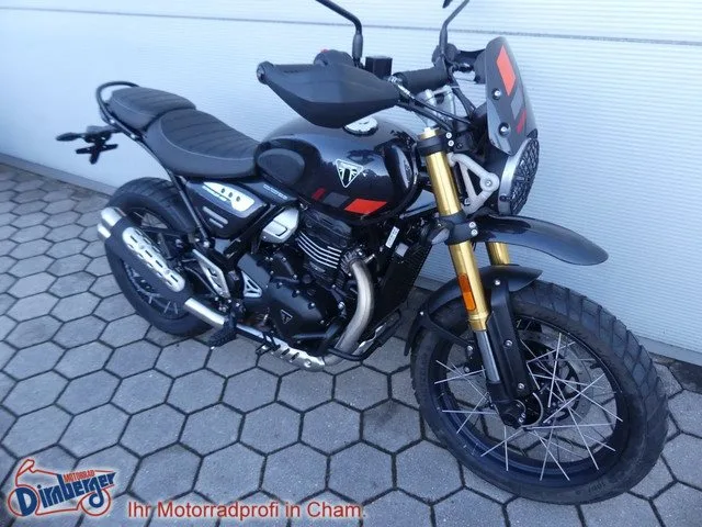 Triumph Scrambler 400 XC