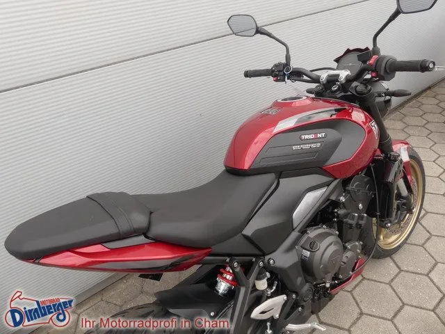 Triumph Trident 800