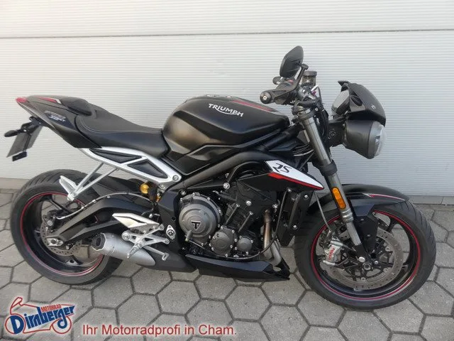 Triumph Street Triple 765 RS
