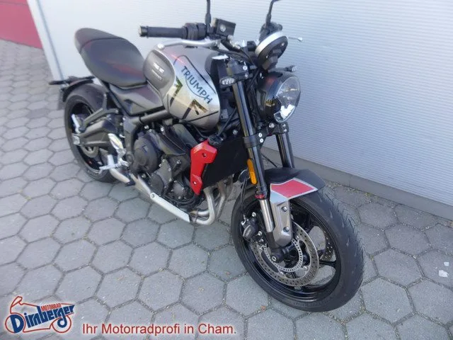 Triumph Trident 660