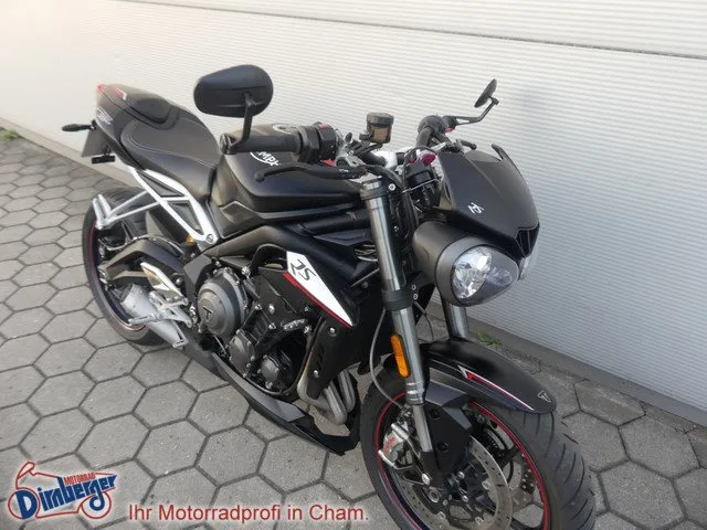 Triumph Street Triple 765 RS