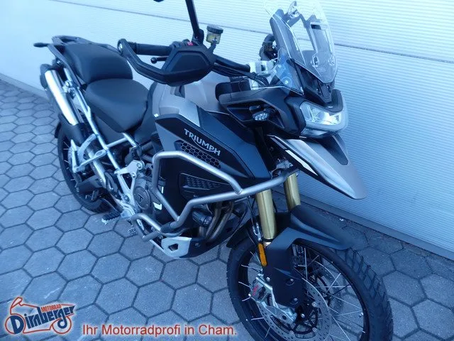 Triumph Tiger 1200 Rally Explorer