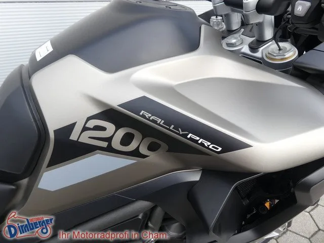 Triumph Tiger 1200 Rally PRO