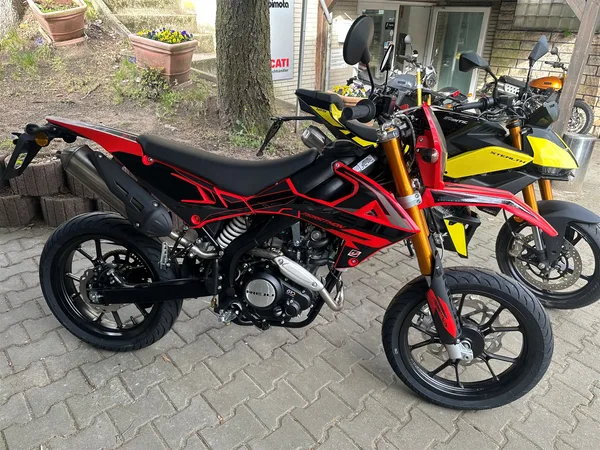 Rieju Marathon 125 SM Europa Mit Minarelli Motor ("Herz")