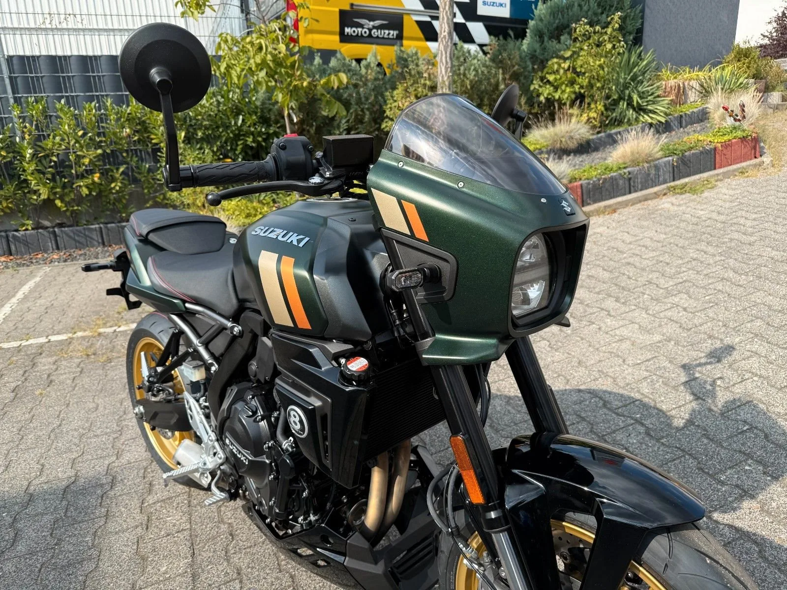Suzuki GSX-8TT