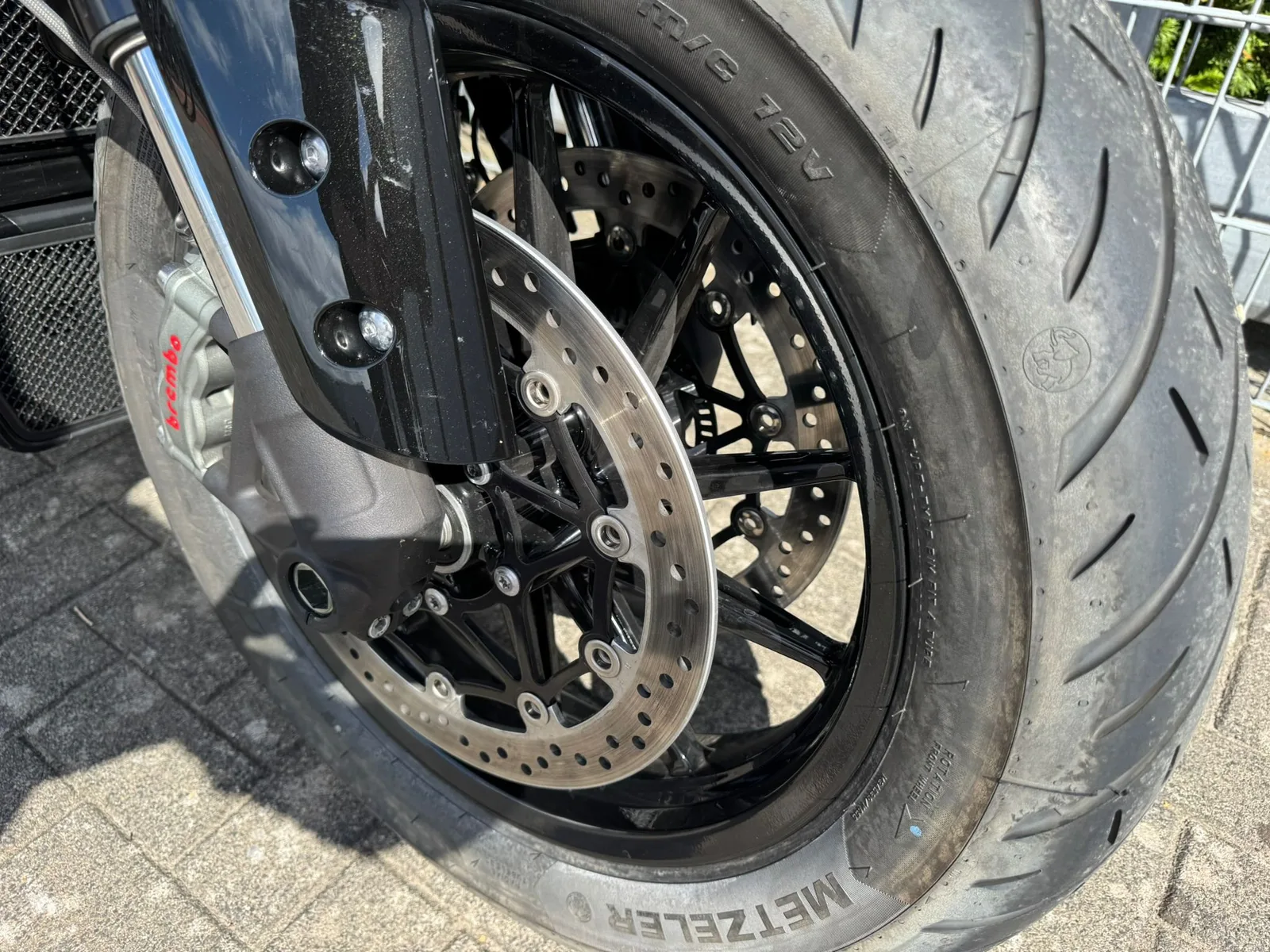 Triumph Rocket 3 Storm R Vorführfahrzeug