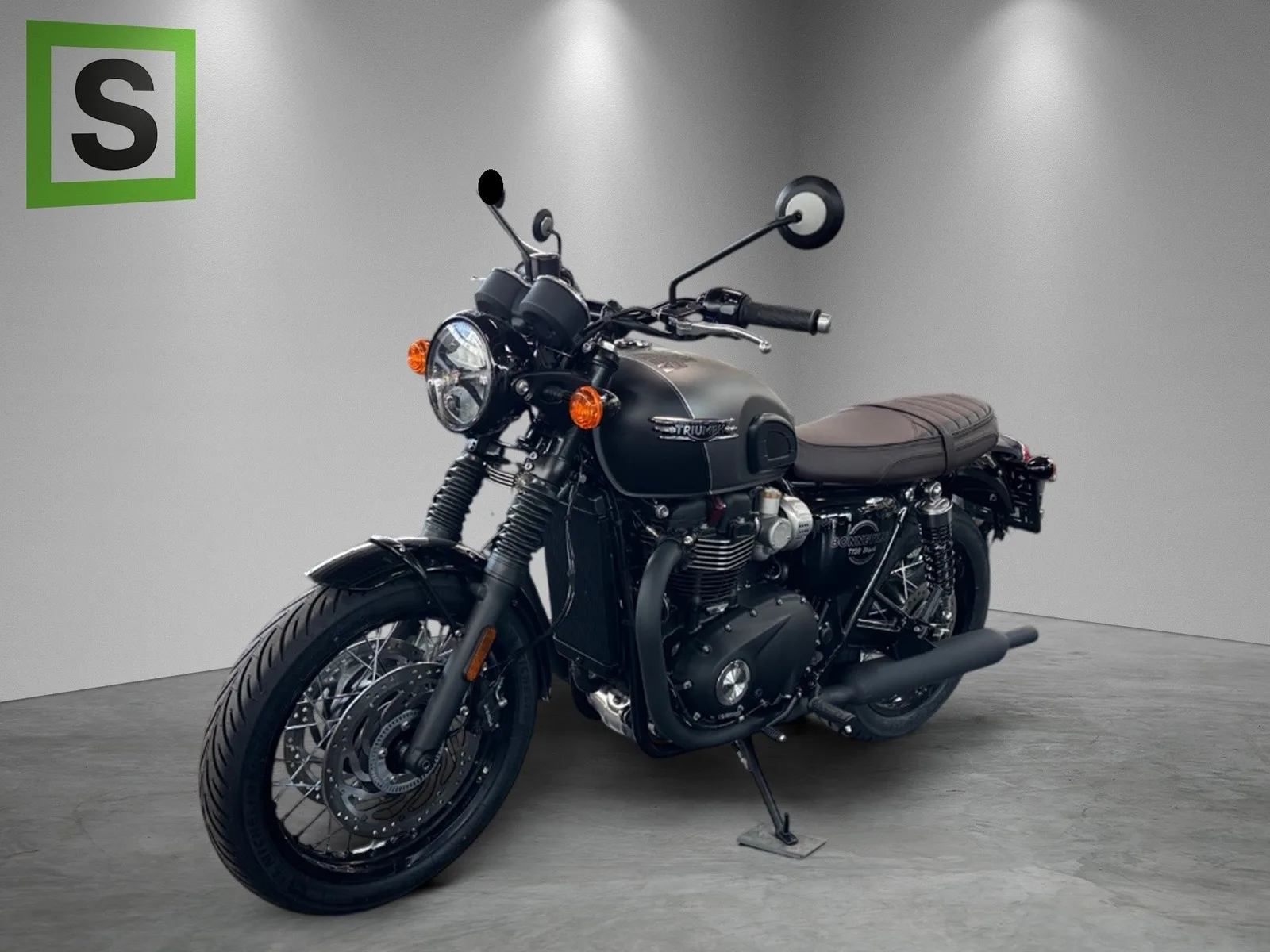 Triumph Bonneville T120 Black