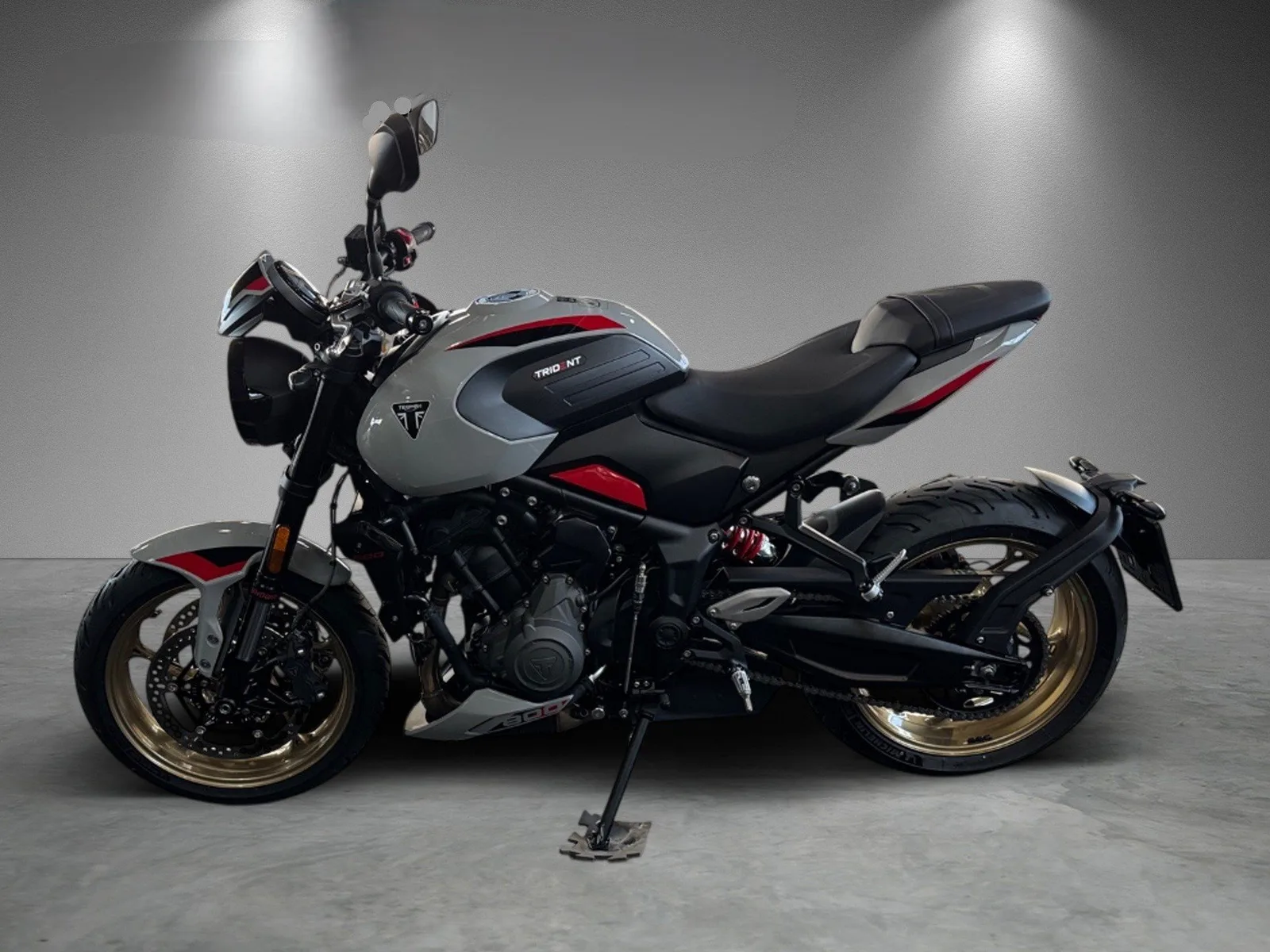 Triumph Trident 800