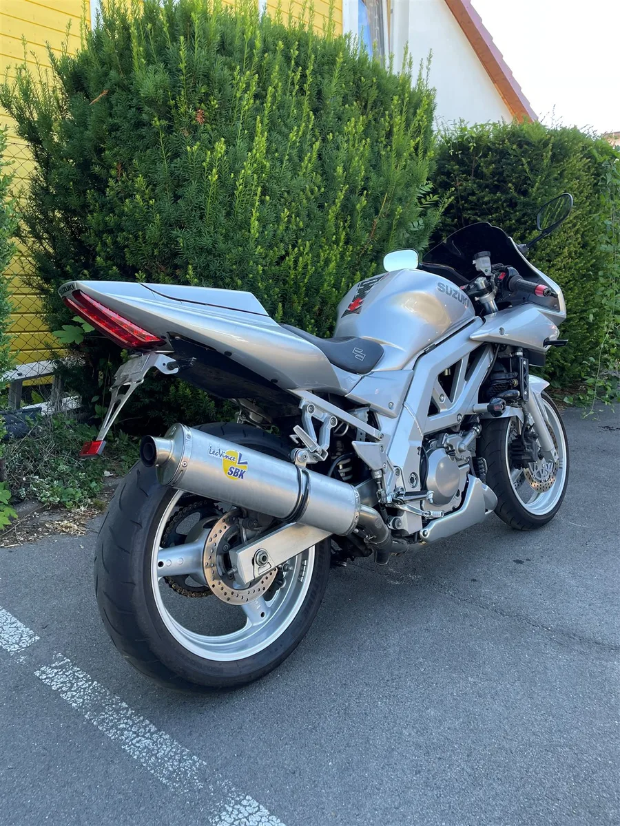 Suzuki SV 650S
