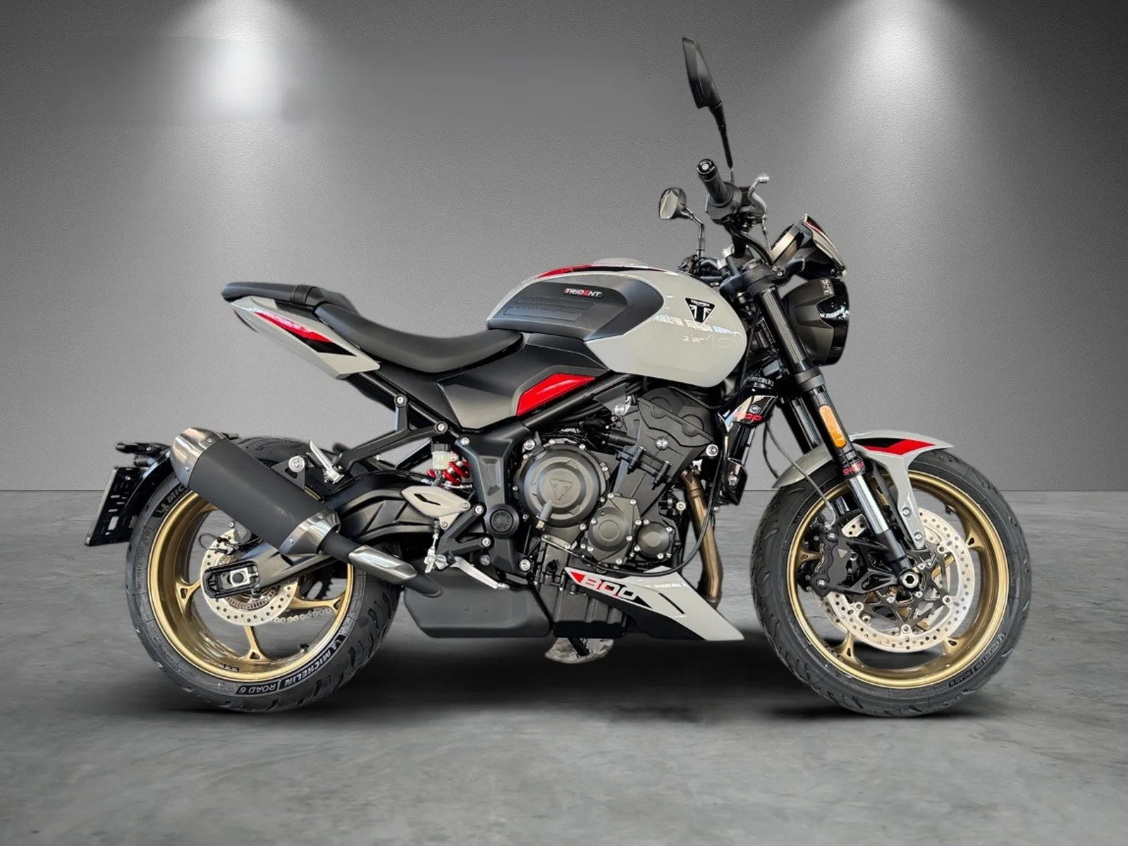 Triumph Trident 800