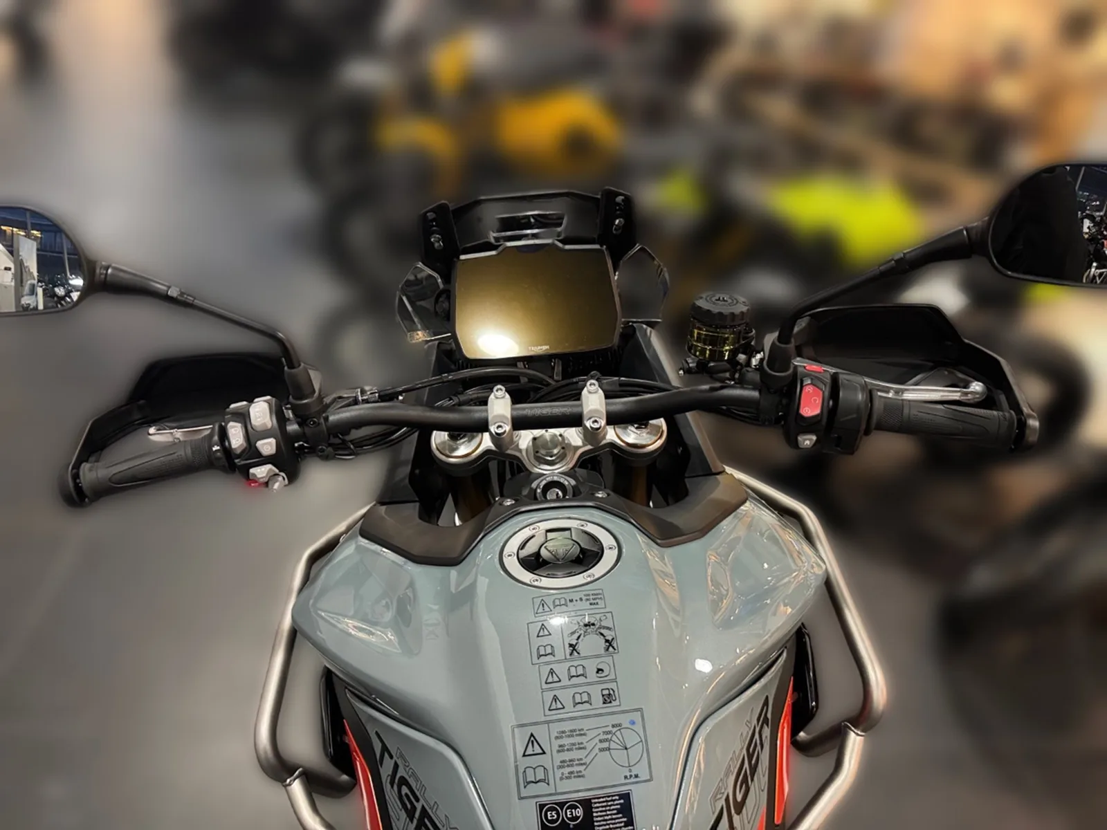 Triumph Tiger 900 Desert Edition CF8 MY26
