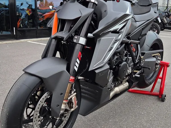 KTM 1390 SUPER DUKE RR TRACK