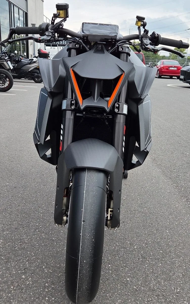 KTM 1390 SUPER DUKE RR TRACK