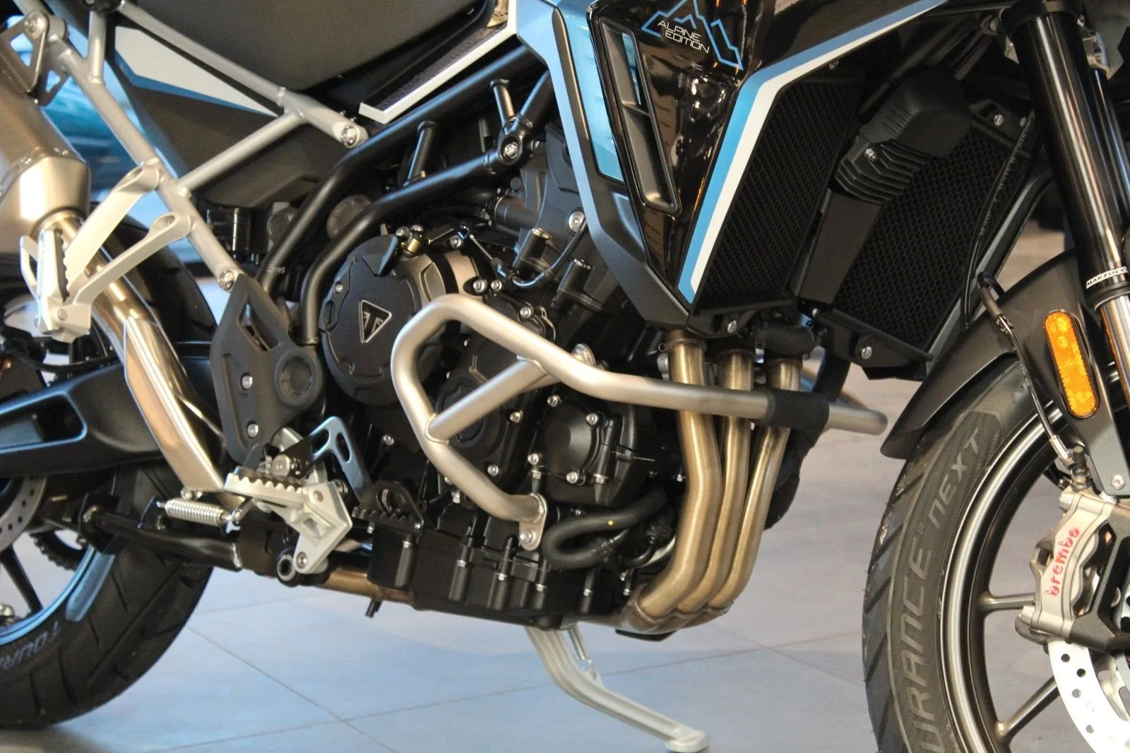Triumph Tiger 900 Alpine Edition