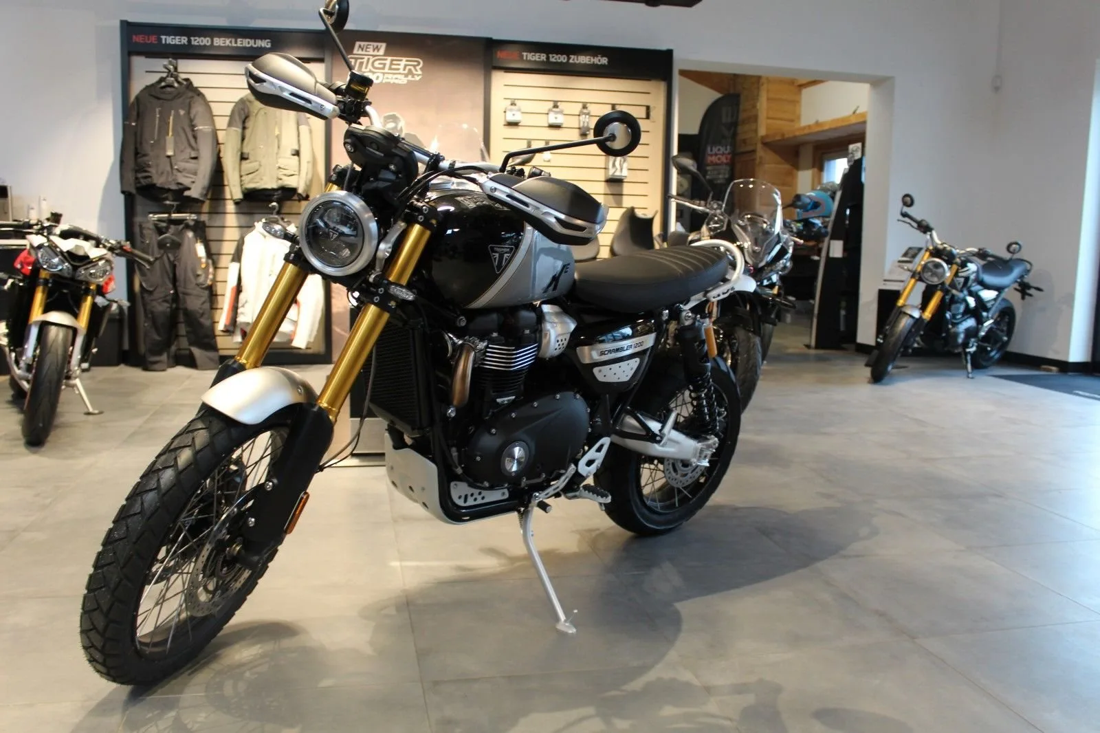 Triumph Scrambler 1200 XE