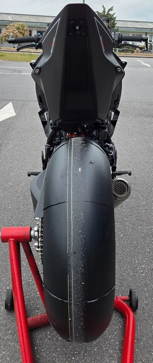 KTM 1390 SUPER DUKE RR TRACK