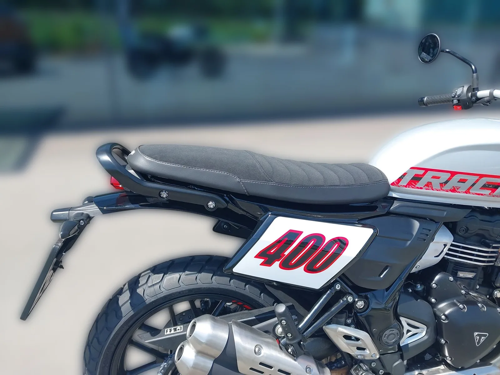 Triumph Tracker 400 TM1 MY26