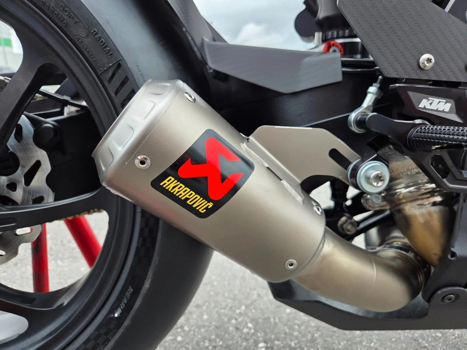 KTM 1390 SUPER DUKE RR TRACK
