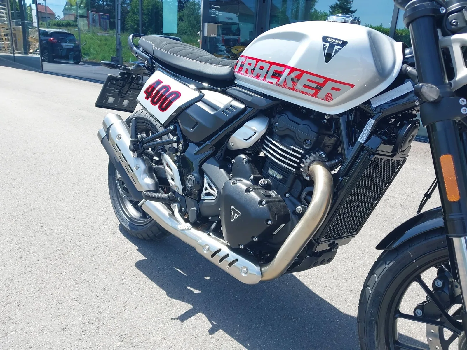 Triumph Tracker 400 TM1 MY26