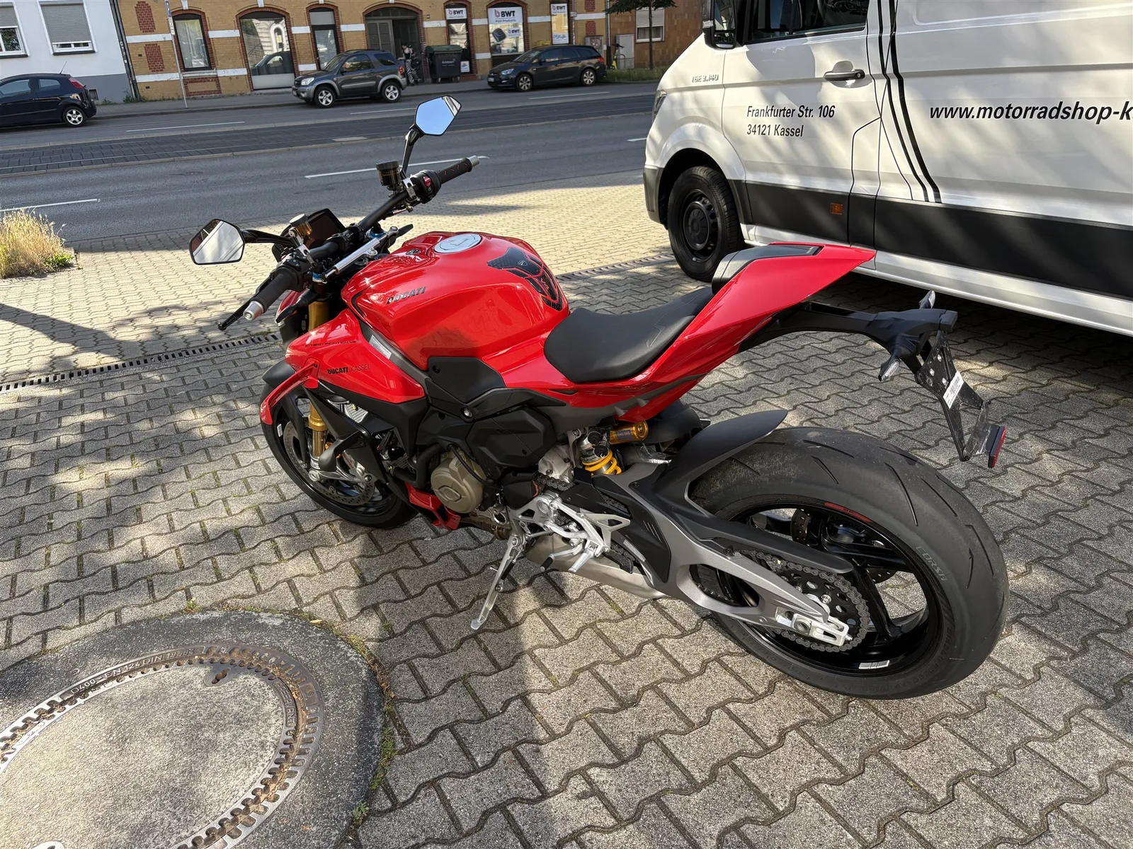 Ducati Streetfighter V4 S 1.Hand, Scheckheft, Garantie !