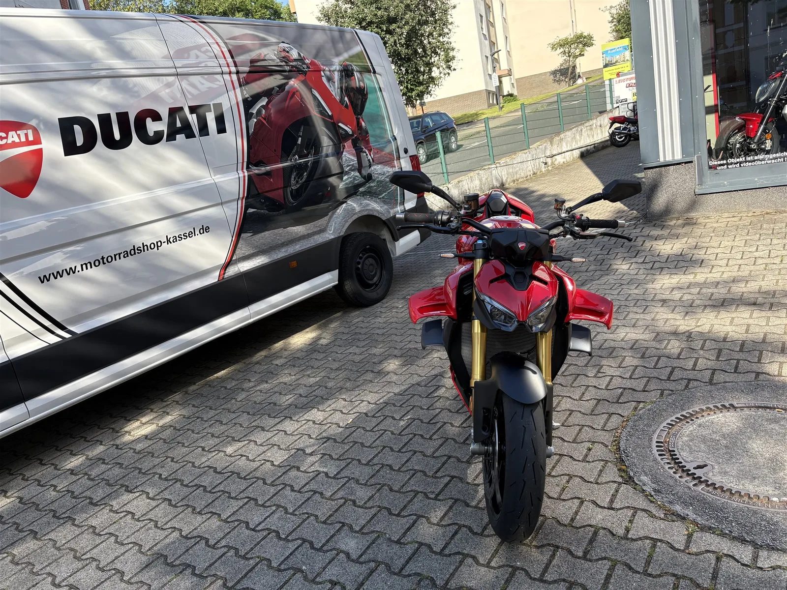 Ducati Streetfighter V4 S 1.Hand, Scheckheft, Garantie !