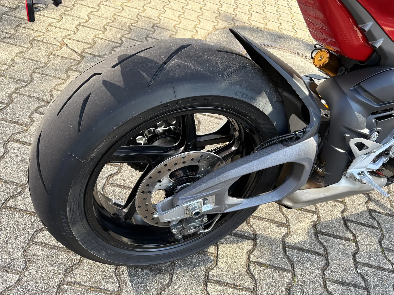 Ducati Streetfighter V4 S 1.Hand, Scheckheft, Garantie !