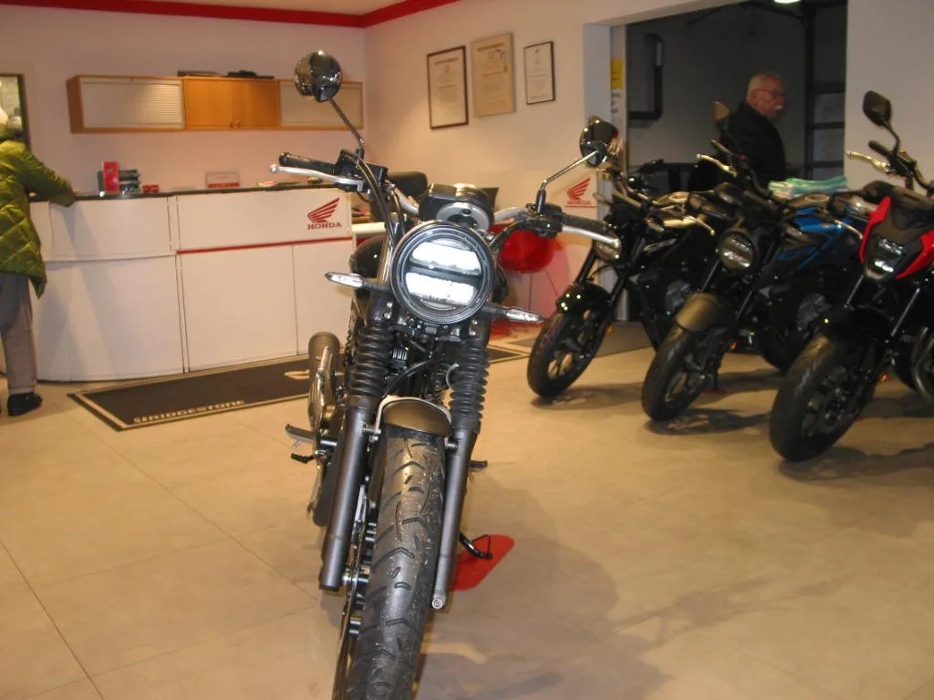 Honda GB350S sofort verfügbar