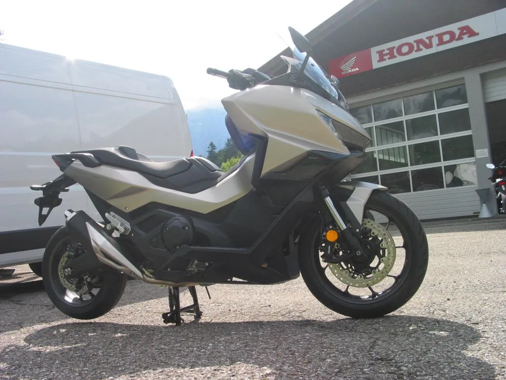 Honda Forza 750 2026 sofort verfügbar