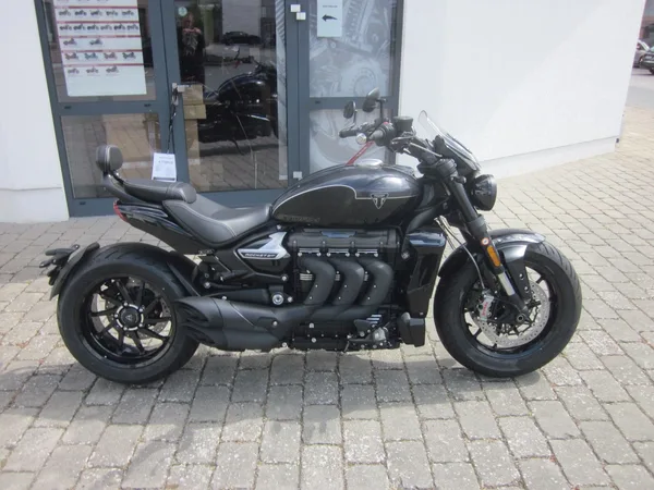 Triumph Rocket 3 Storm GT