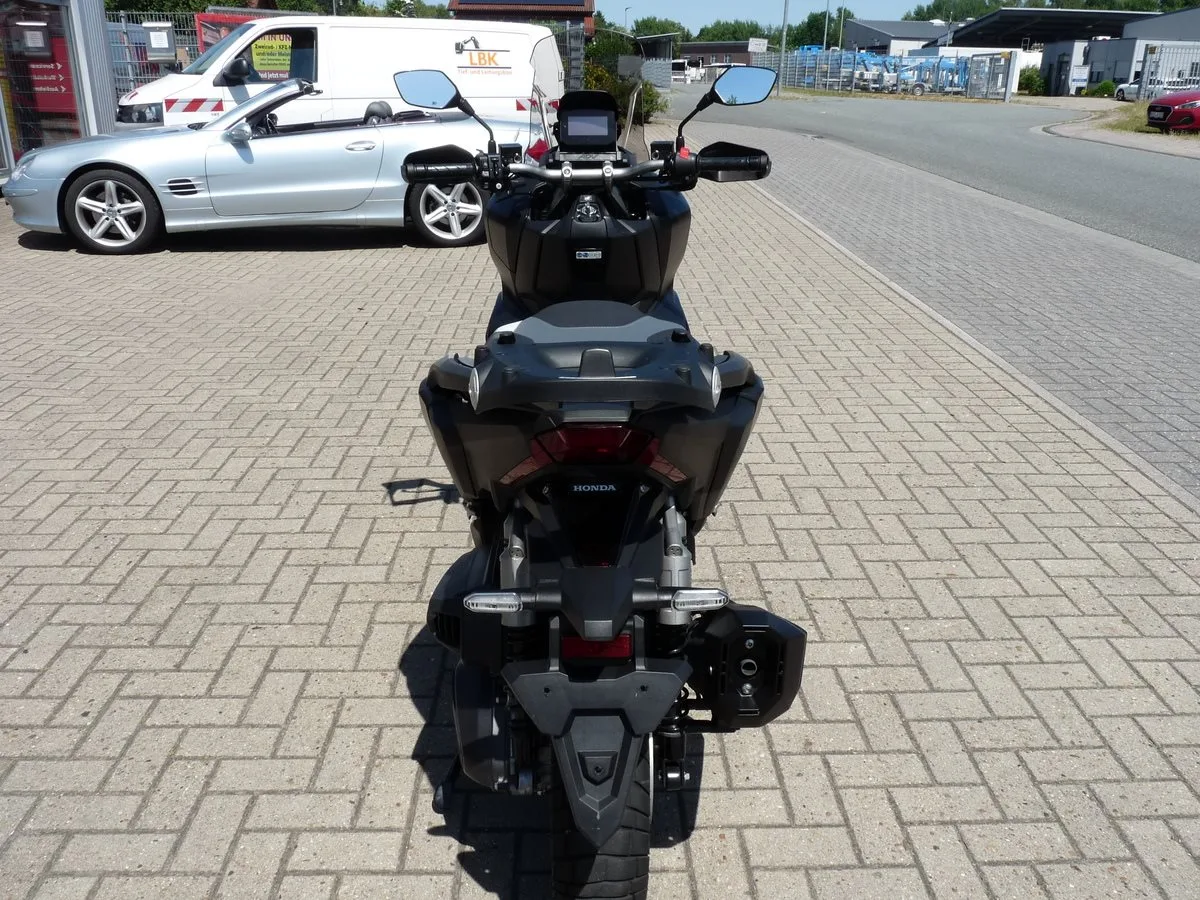Honda ADV350