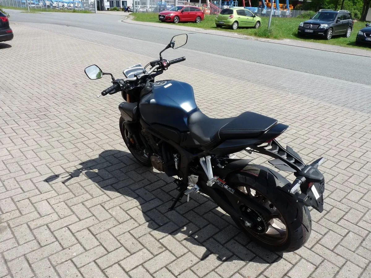 Honda CB650R