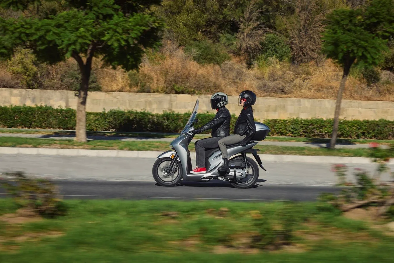 Honda SH125i Matt Coal Black Metallic