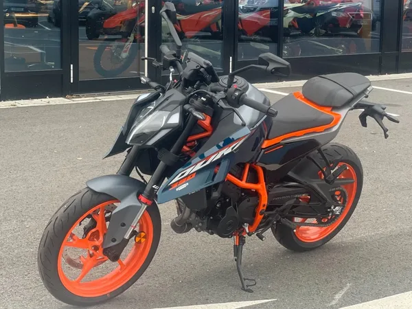 KTM 390 Duke
