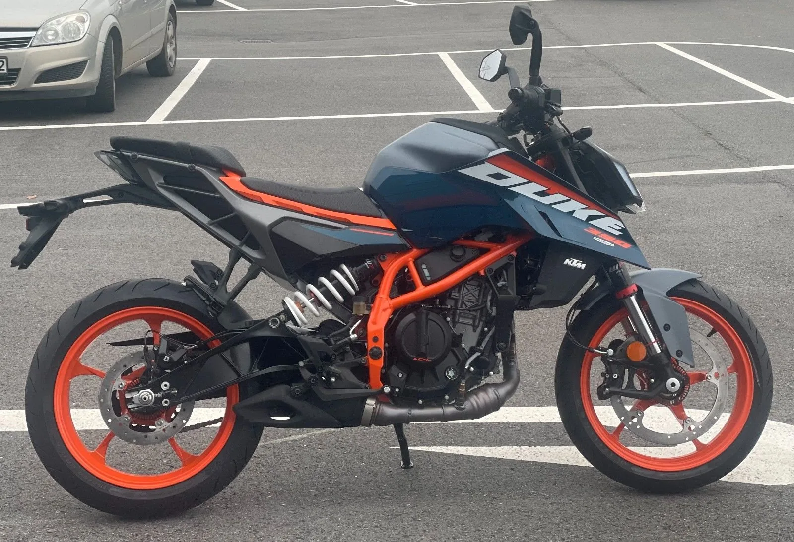 KTM 390 Duke