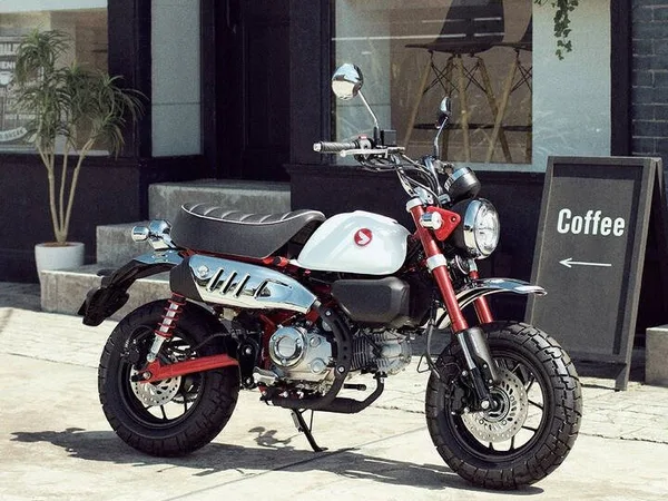 Honda Monkey 125 Millenium Red 2
