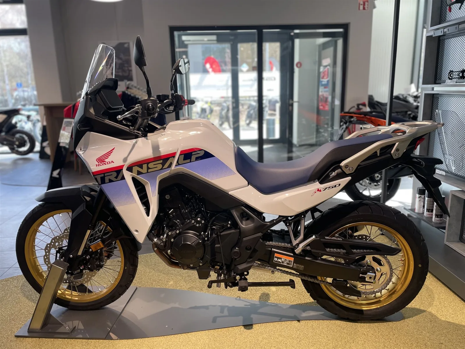 Honda XL750 Transalp