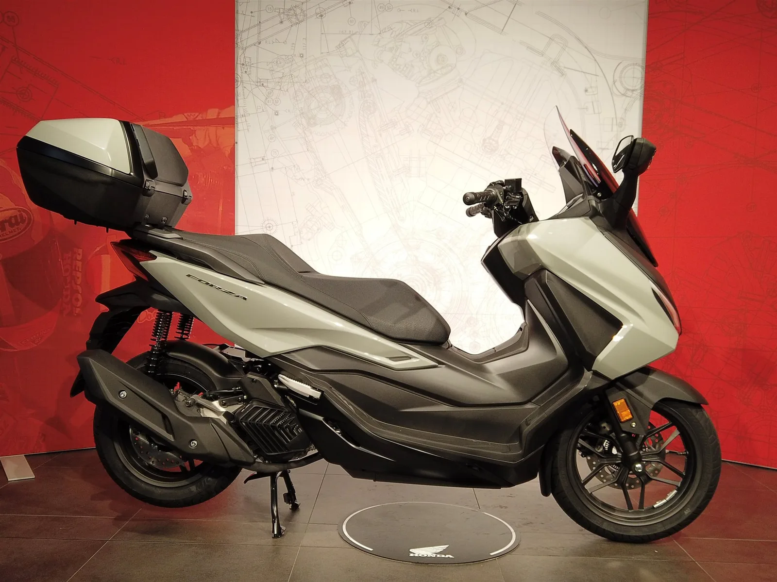 Honda Forza 350