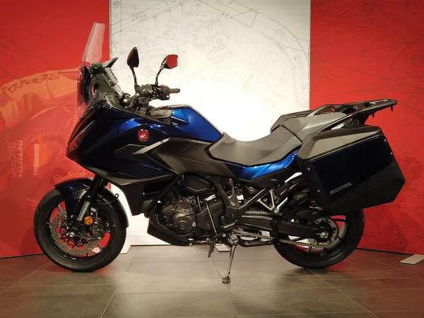 Honda NT1100