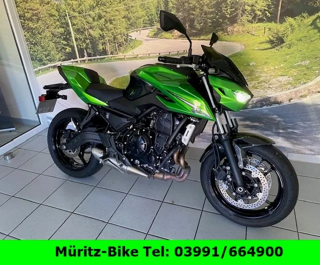 Kawasaki Z650 S Vorführmotorrad Sport Pack