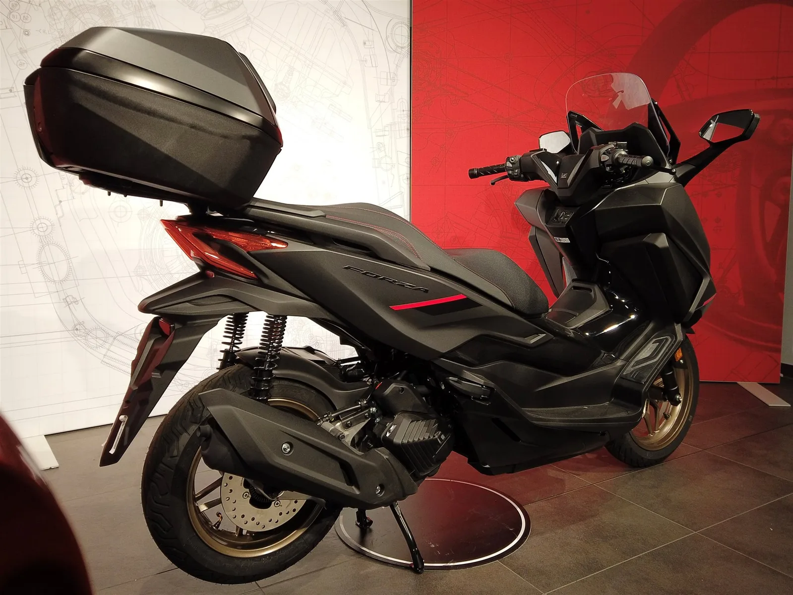 Honda Forza 125
