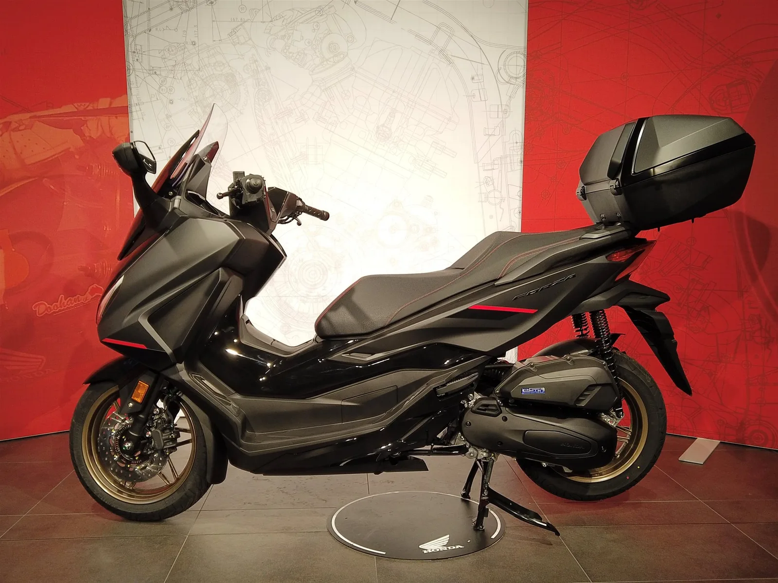 Honda Forza 125