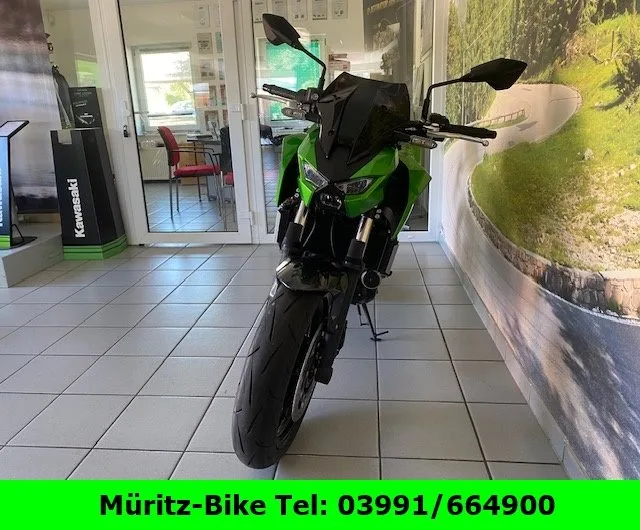Kawasaki Z650 S Vorführmotorrad Sport Pack