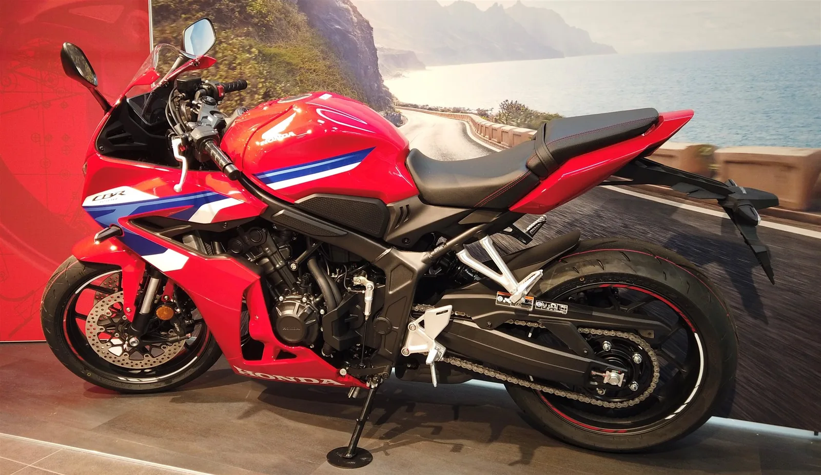 Honda CBR650R