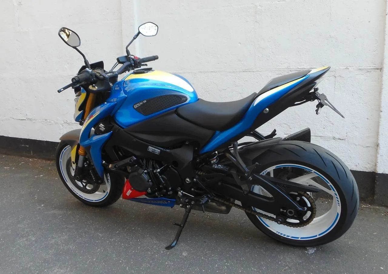 Suzuki GSX-S1000