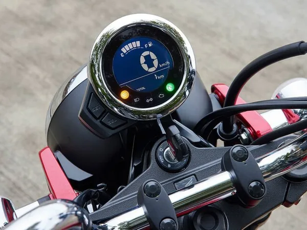 Honda Dax 125 ST125AP