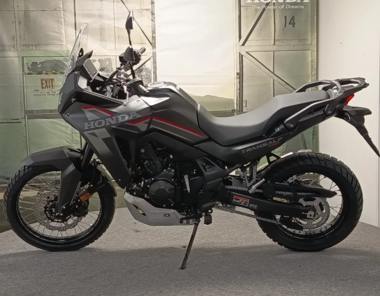 Honda XL750 Transalp E-Clutch