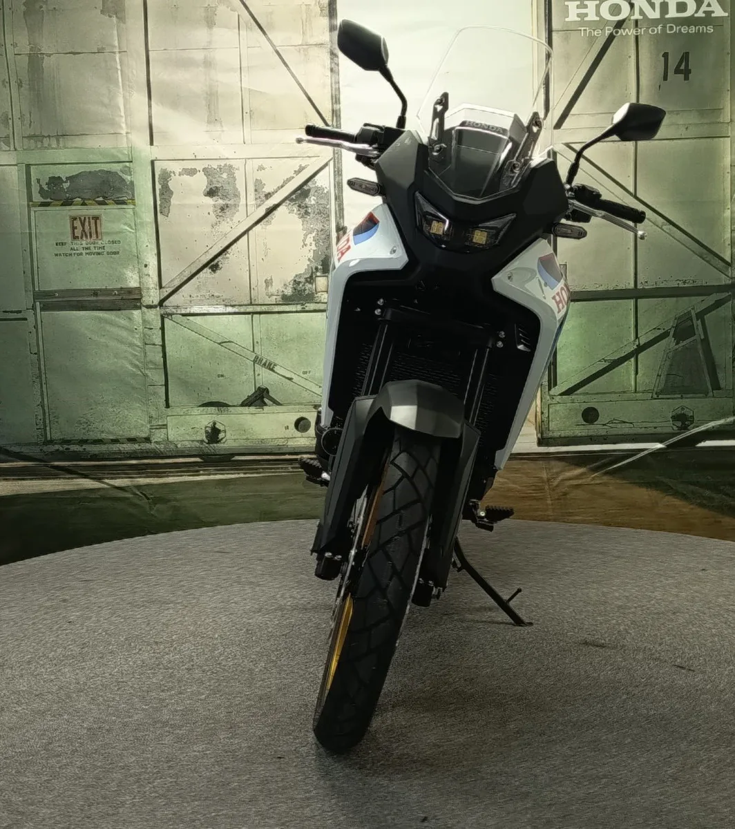 Honda XL750 Transalp E-Clutch Tricolor