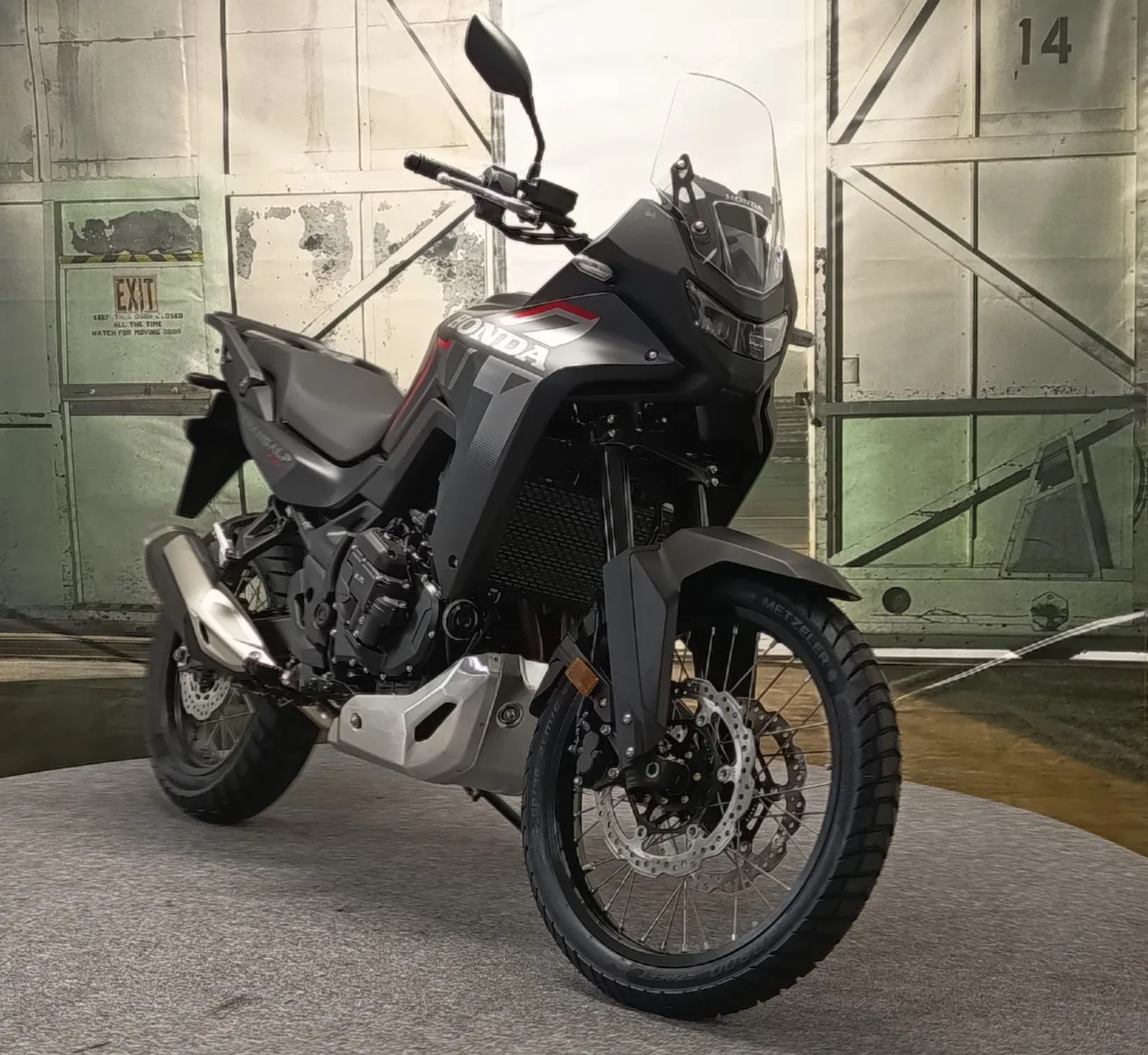 Honda XL750 Transalp E-Clutch